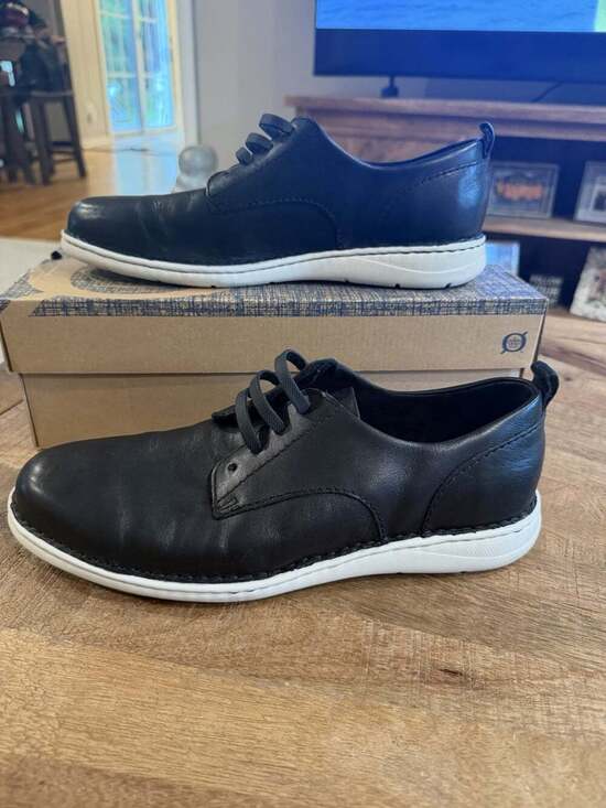 Born Other - Born Todd Black Leather Casual Oxford Shoes Men’s Size 9 M BM0006803 w/ Box